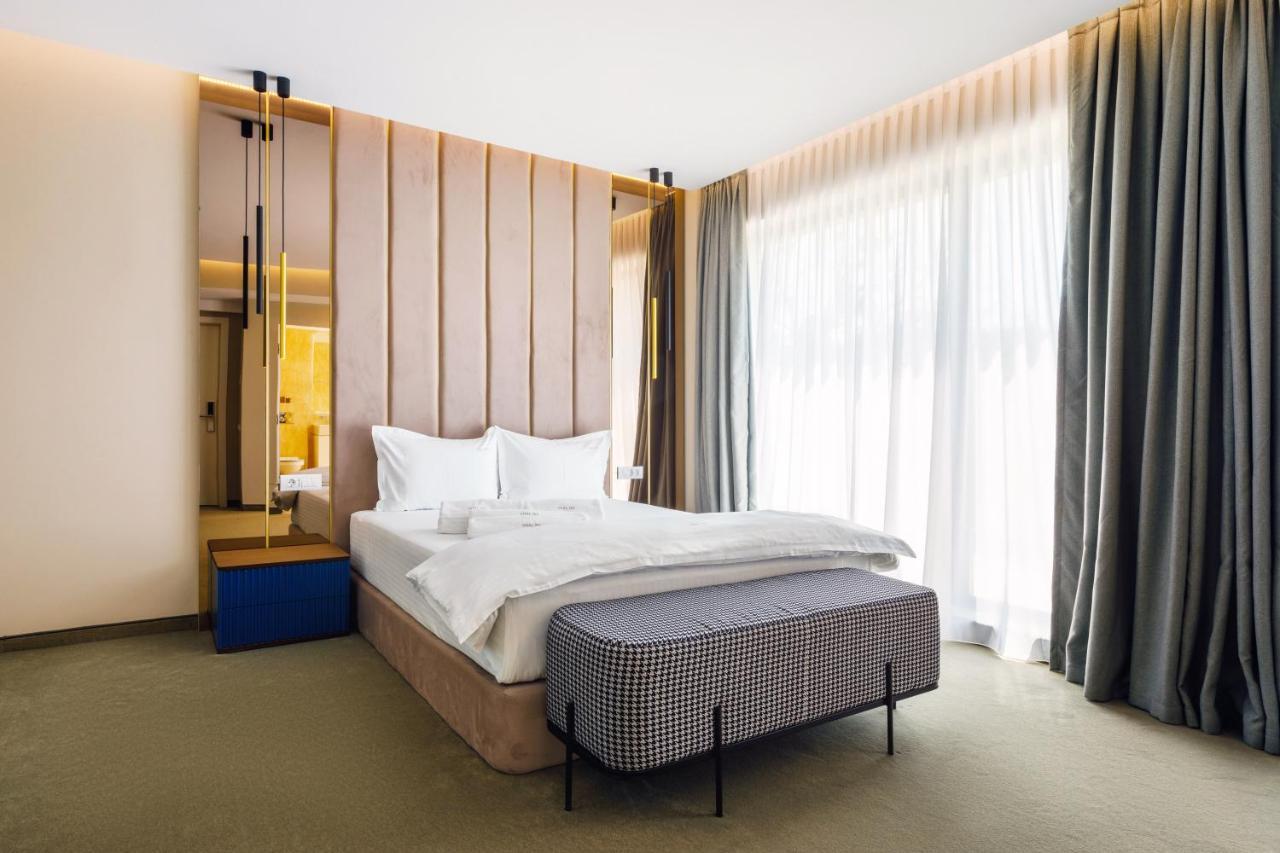 Onal Boutique Hotelier Mamaia Extérieur photo